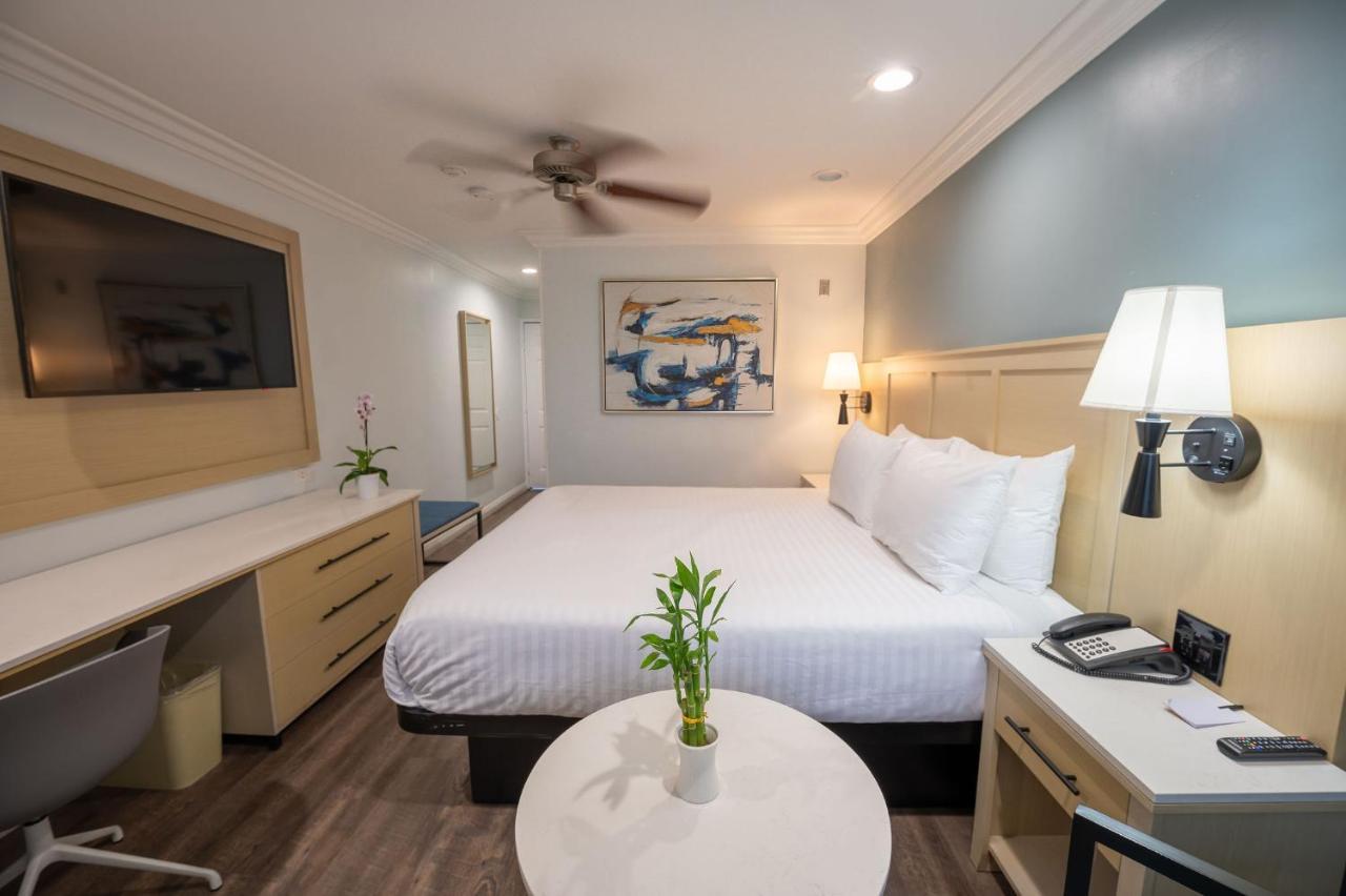 Ramada By Wyndham Redondo Beach Exterior foto