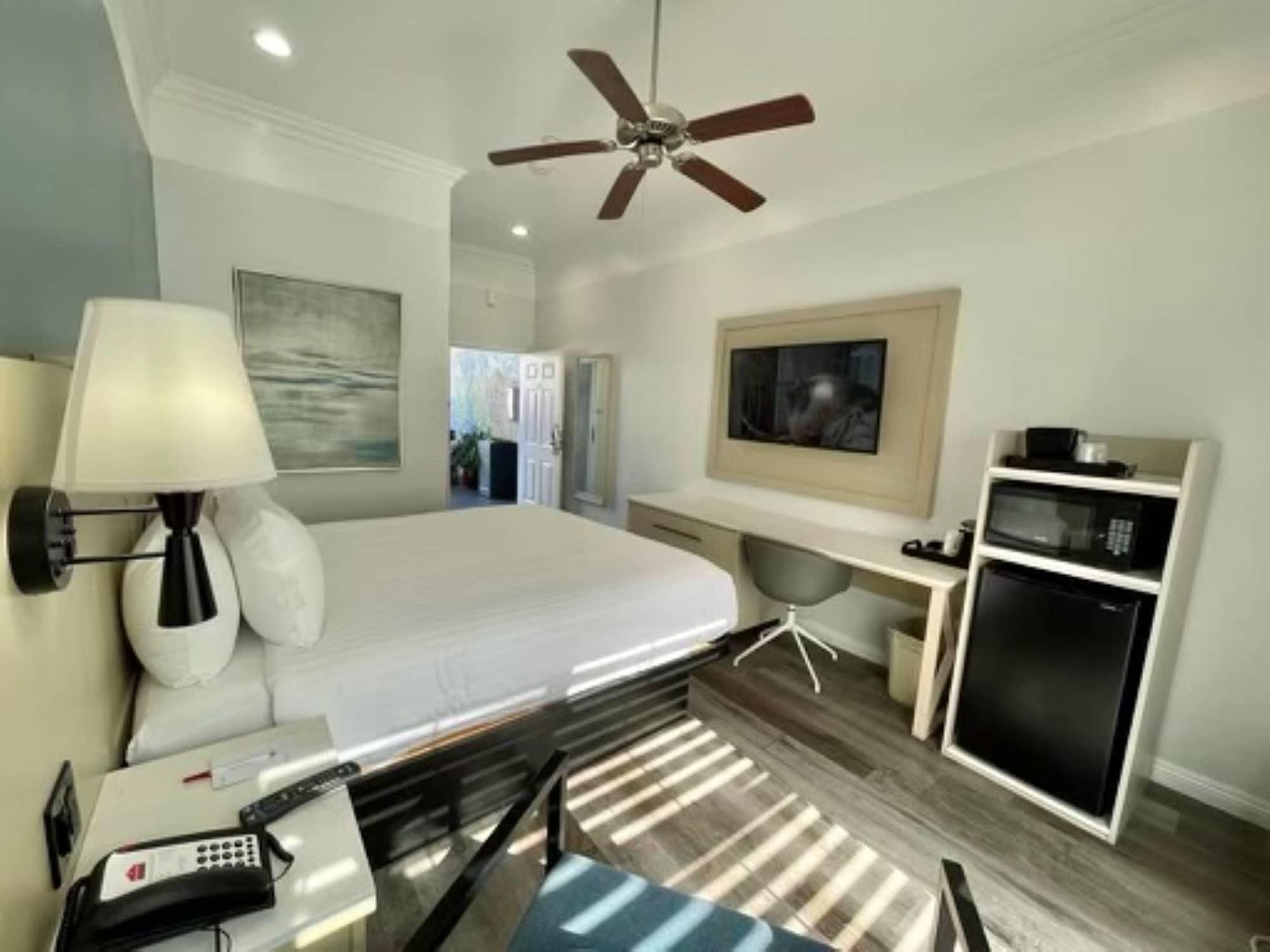 Ramada By Wyndham Redondo Beach Exterior foto