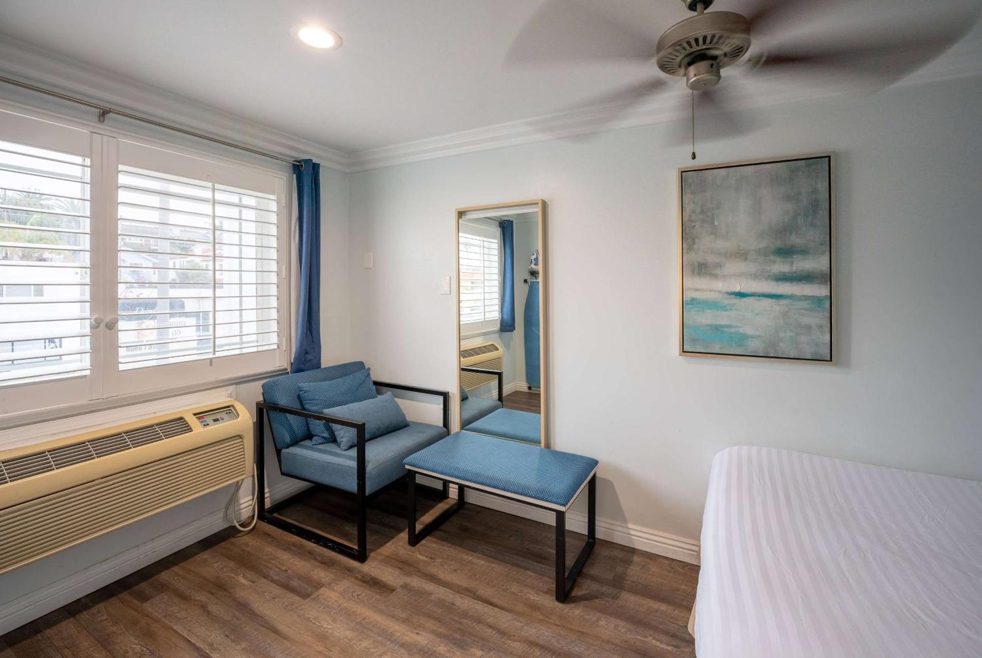 Ramada By Wyndham Redondo Beach Exterior foto