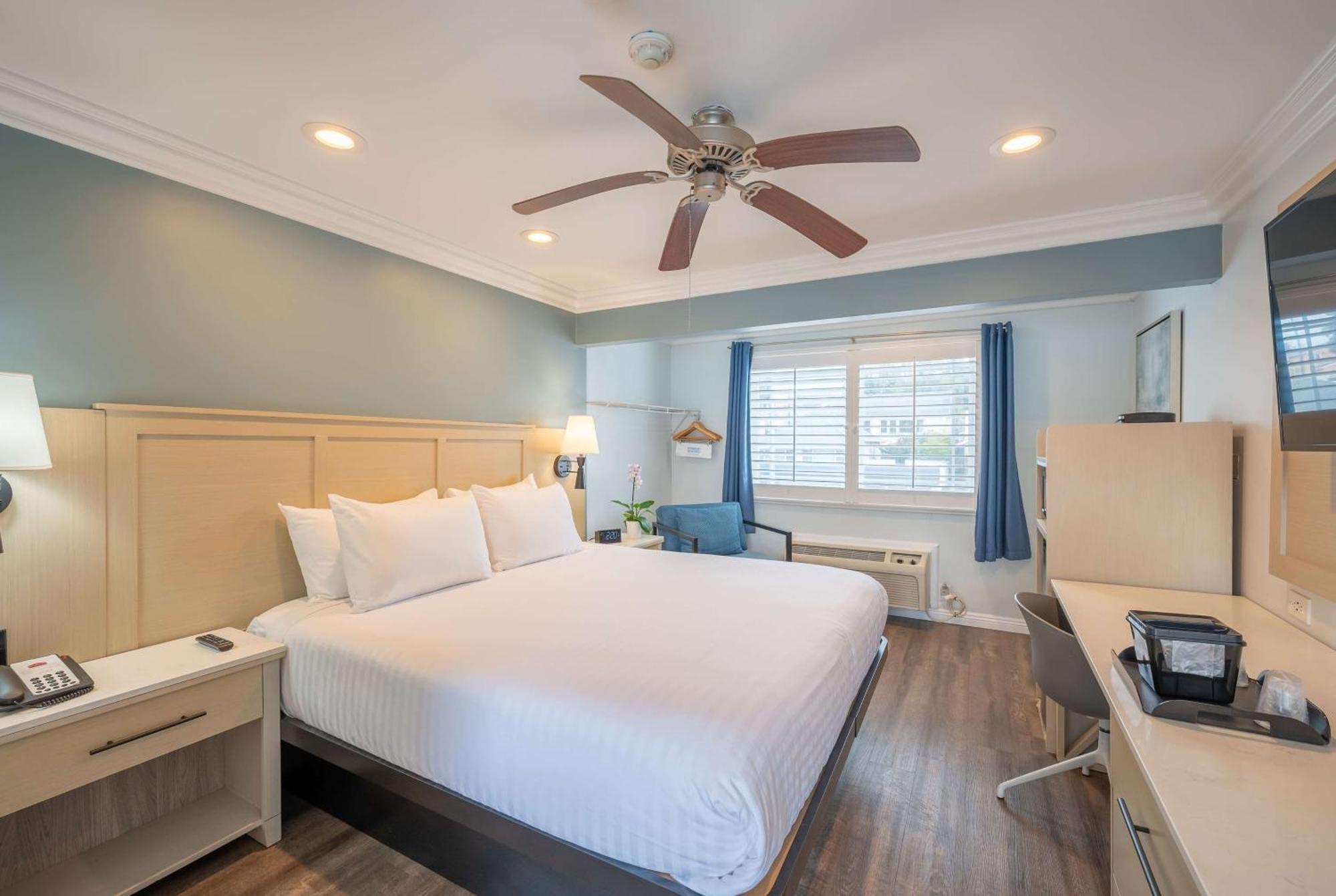 Ramada By Wyndham Redondo Beach Exterior foto